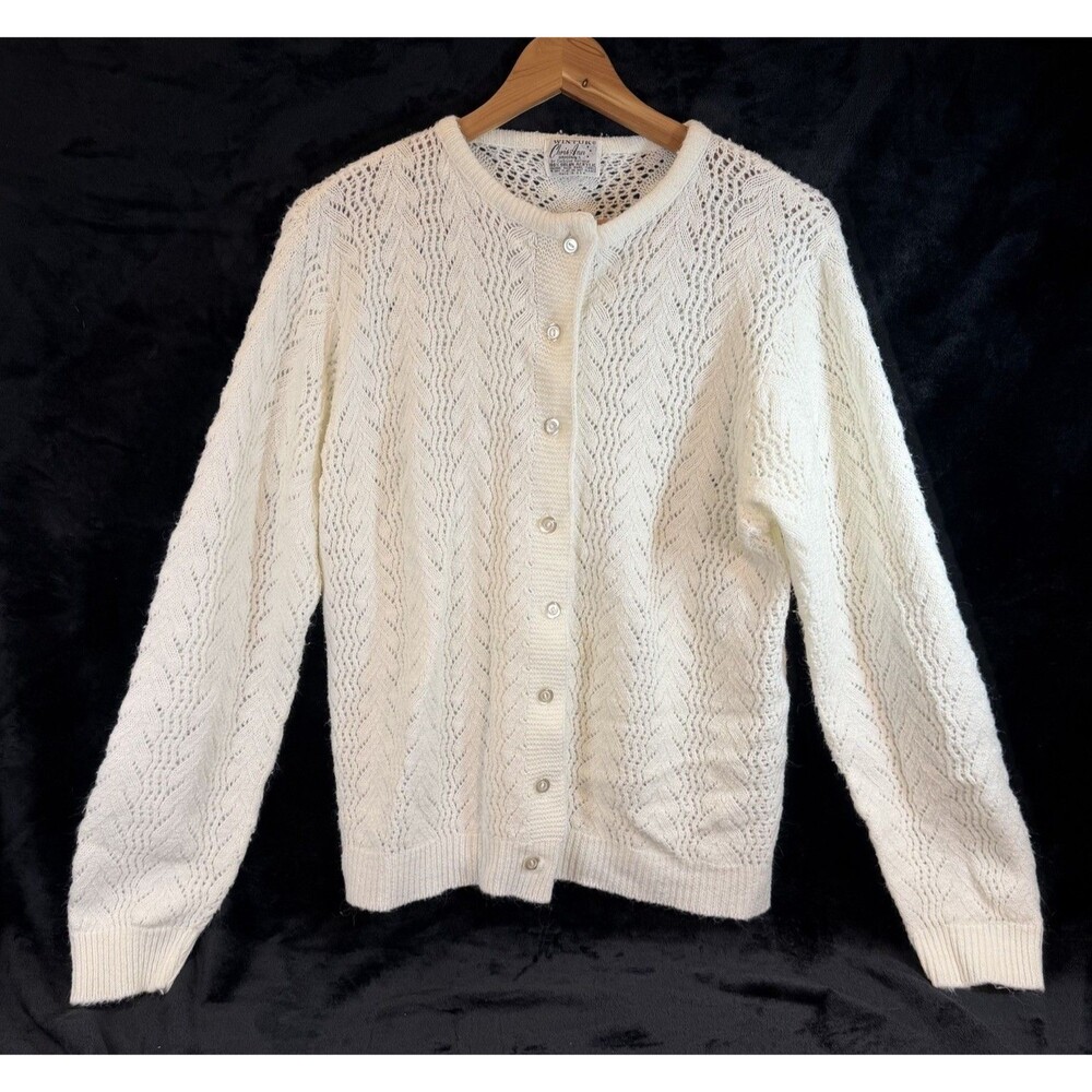 Wintuk Women's Vintage Cardigan Sweater 100% Orlon Acrylic Grandma Core Country